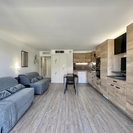 With Balcony Located In Apartman